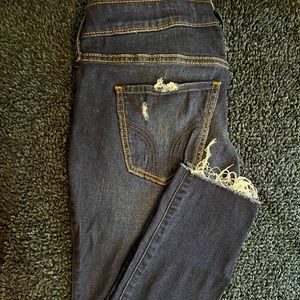 LOW-RISE SUPER SKINNY